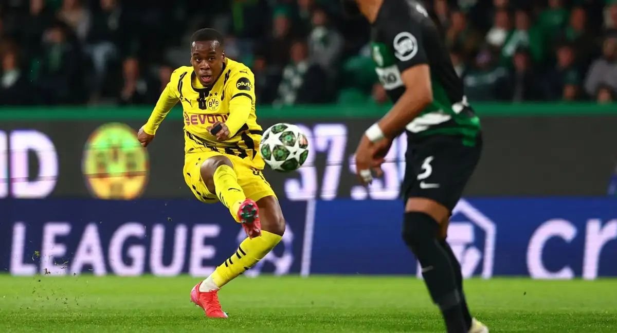 Gittens Strikes for Goal Against Sporting CP